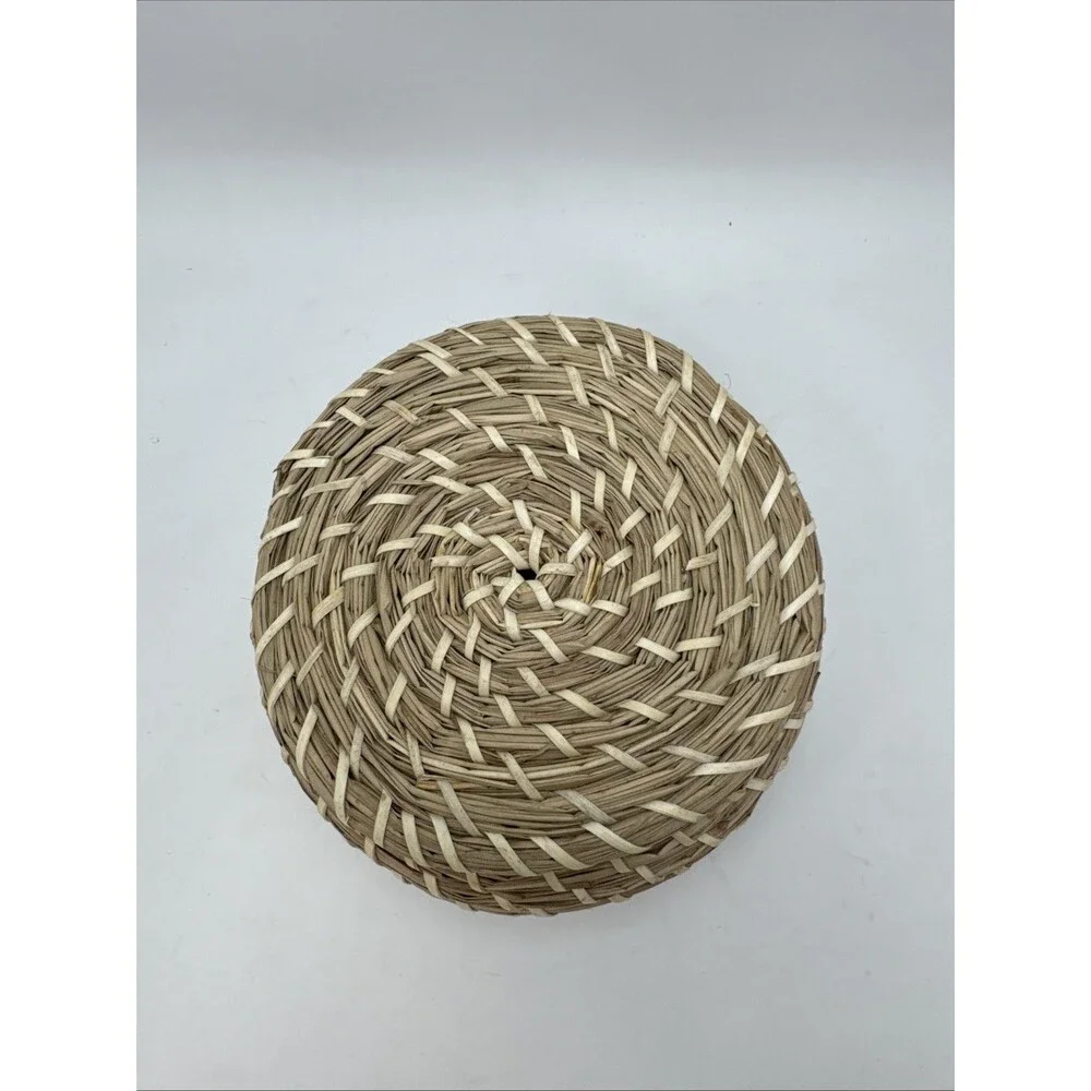 Handmade this straw
